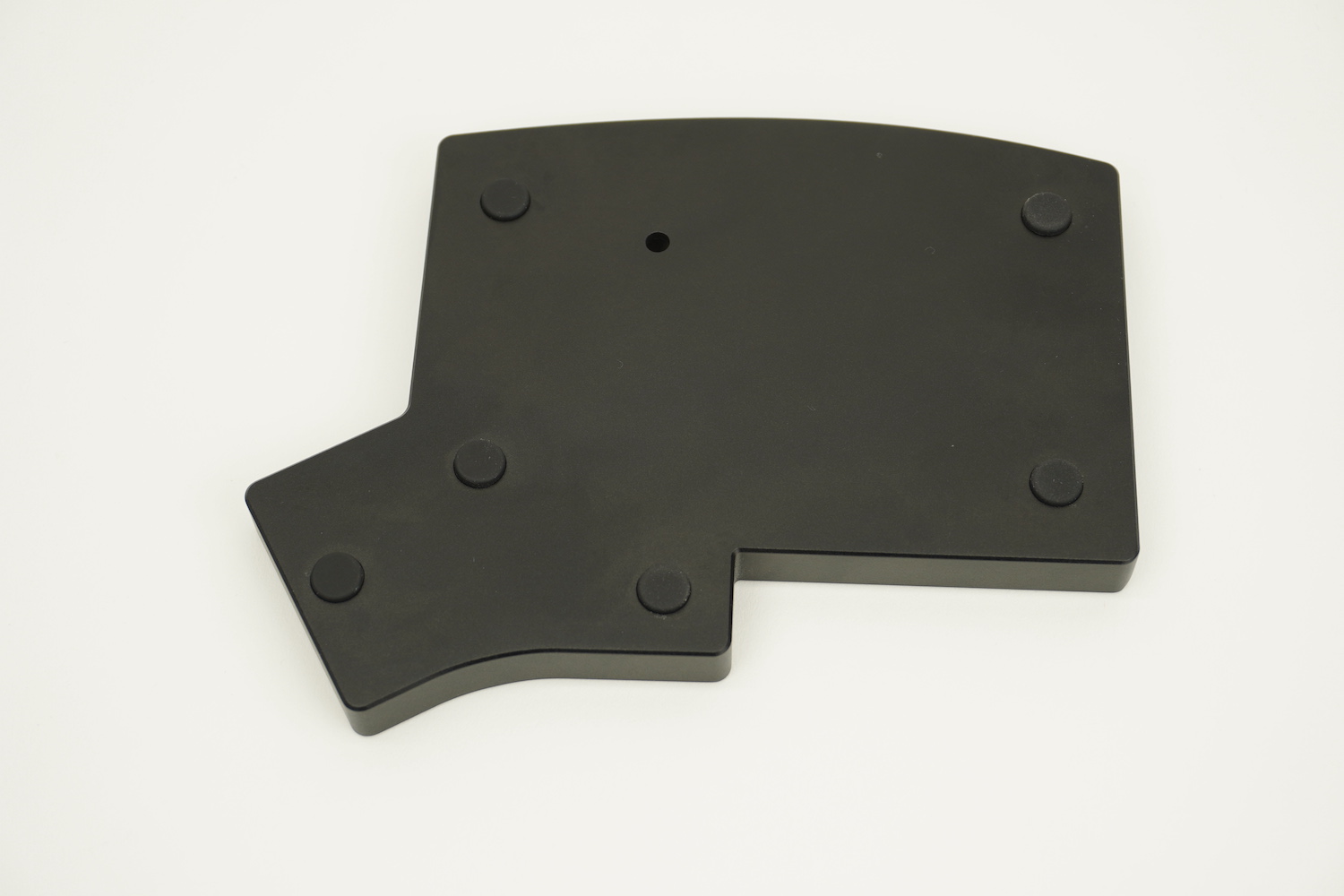 Case tray bottom with silicone bumpers