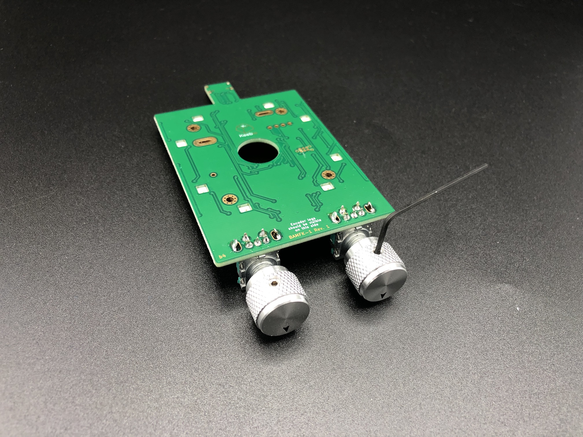 Knobs installed on rotary encoders