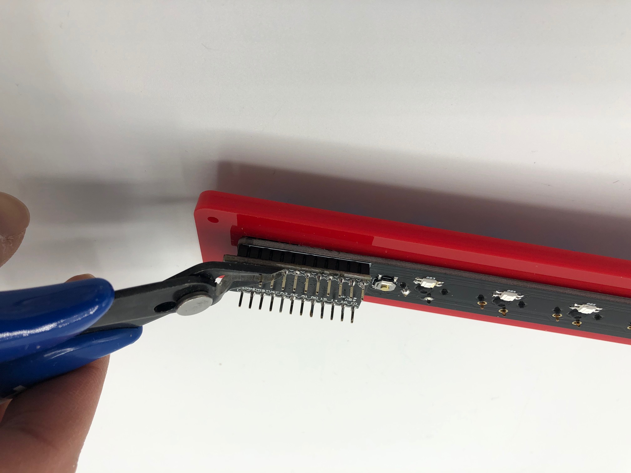 Flush Cutter Trimming Header Pin Legs