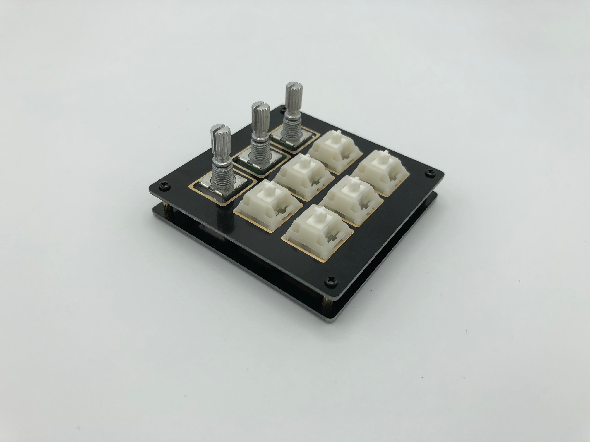Bottom plate added to standoffs