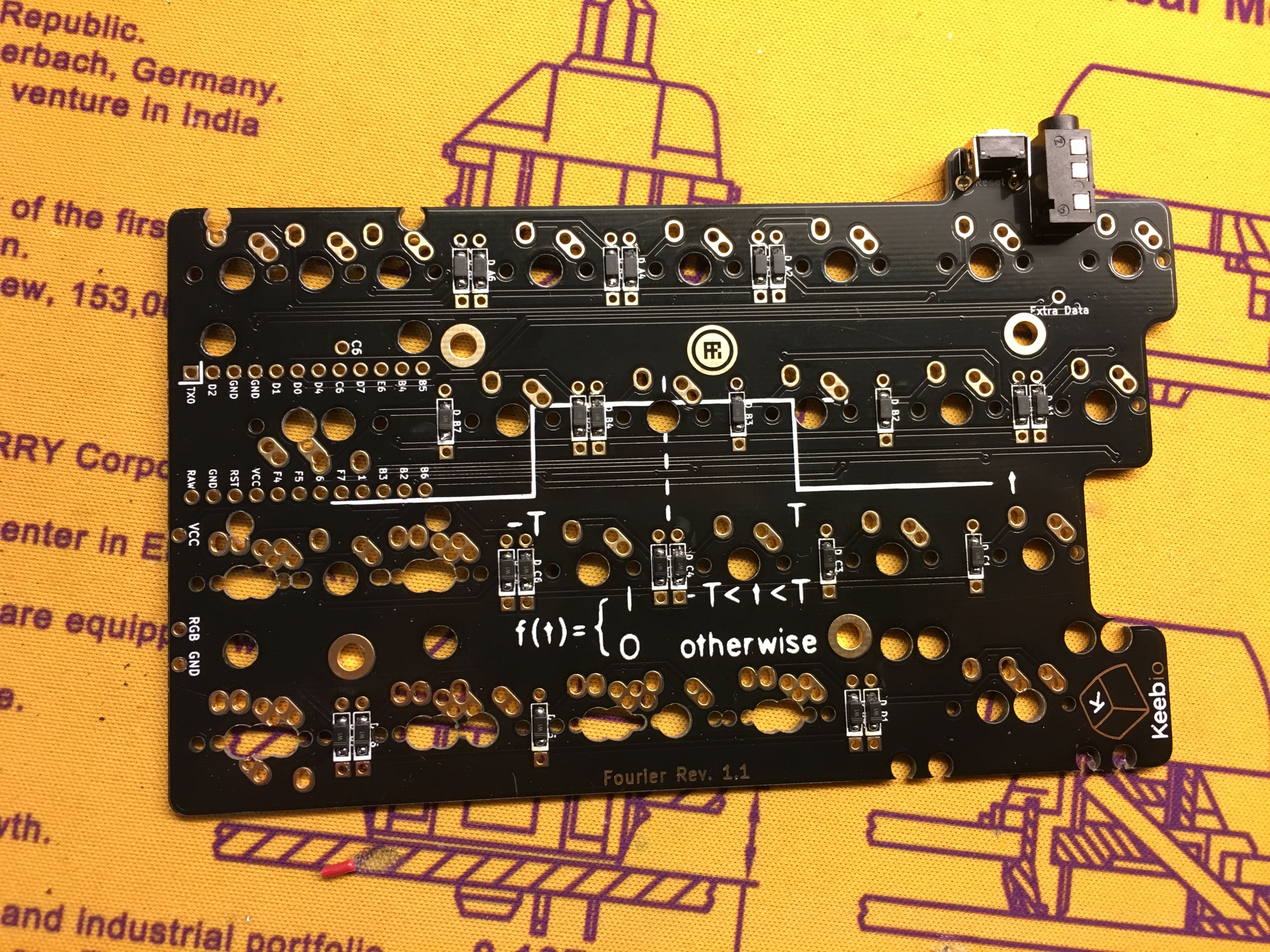Right PCB with TRRS Jack and Diodes