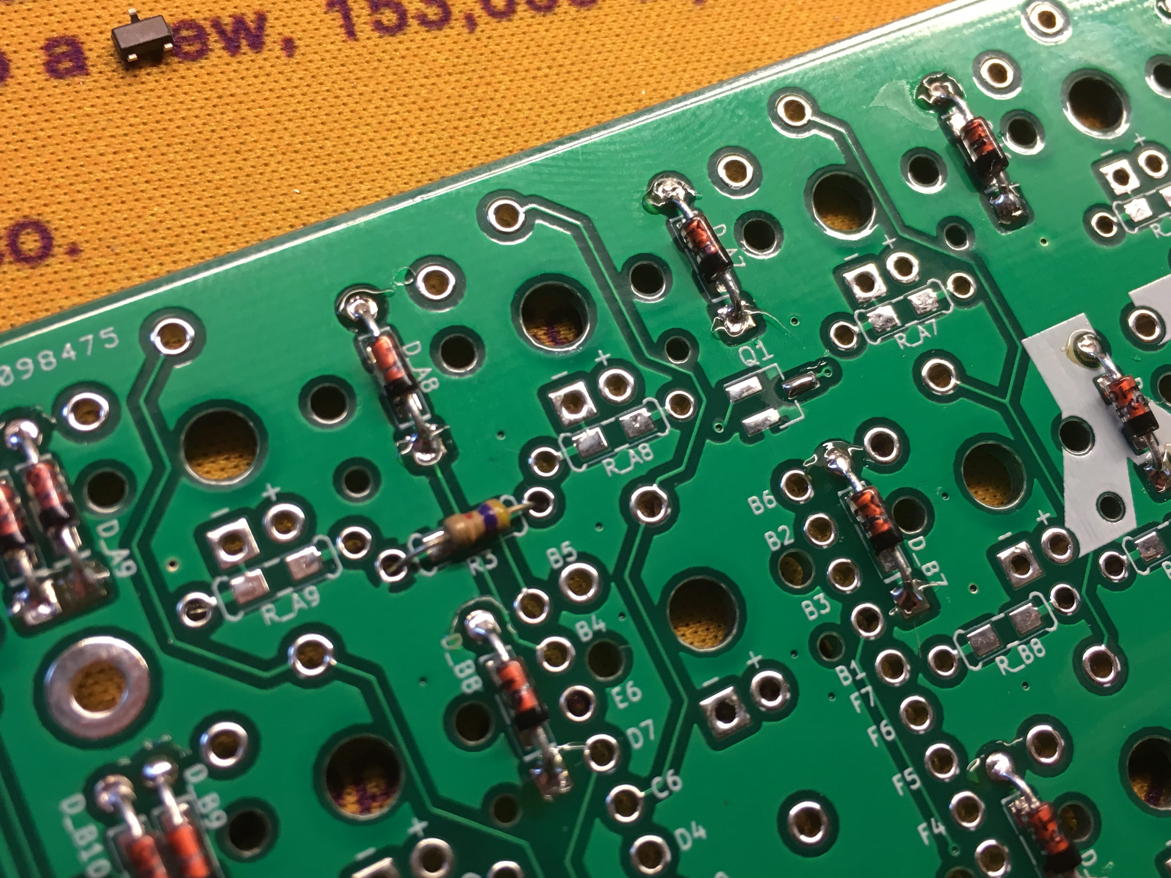 4.7k resistor in R1 slot