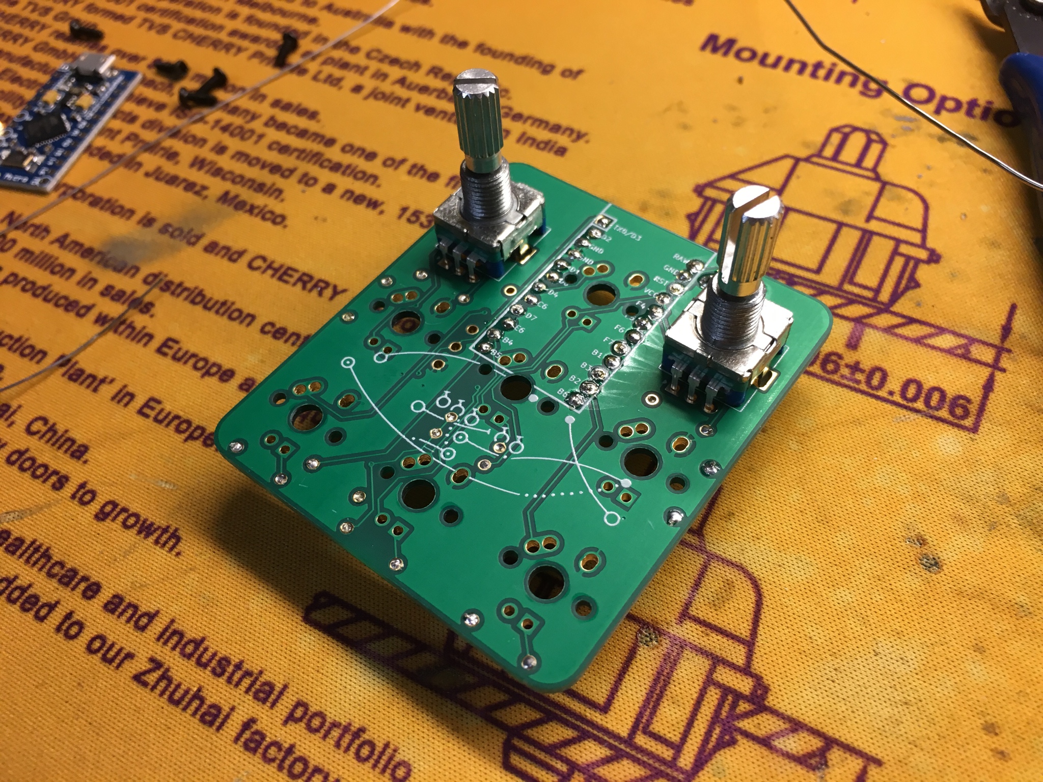 Rotary encoders inserted in PCB top